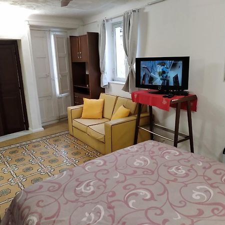 Casa Del Centro 2P Apartment Santa Caterina Villarmosa ภายนอก รูปภาพ